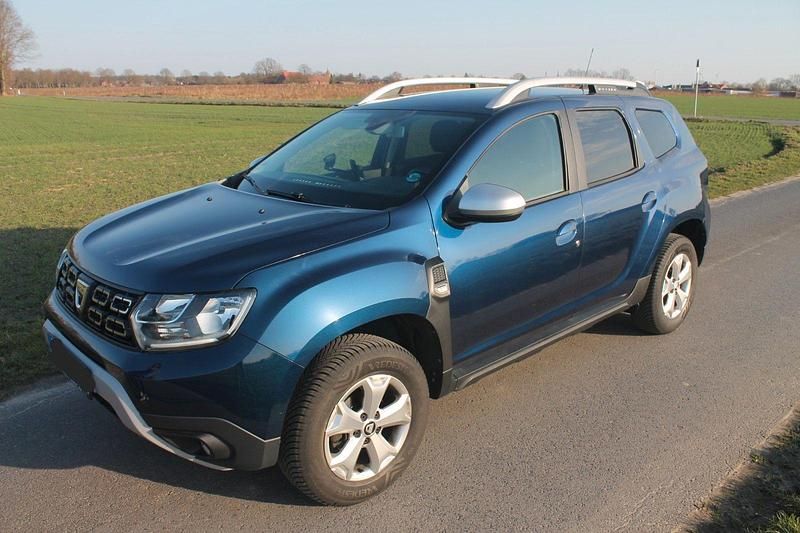 Gebraucht Dacia Duster Comfort 114 PS (83 kW) 2018 Blau SUV