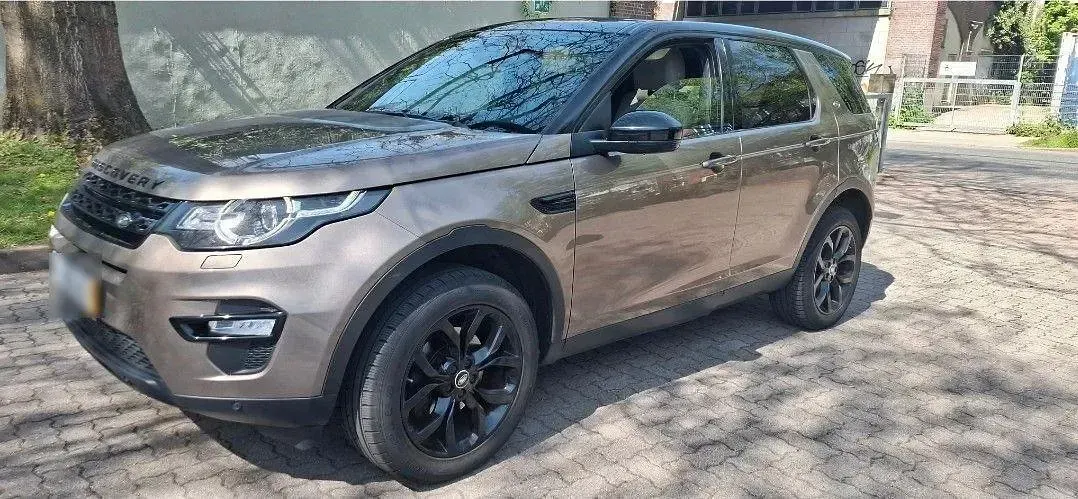 Gebraucht Land Rover Discovery Sport 150 PS (110 kW) 2015 Braun SUV