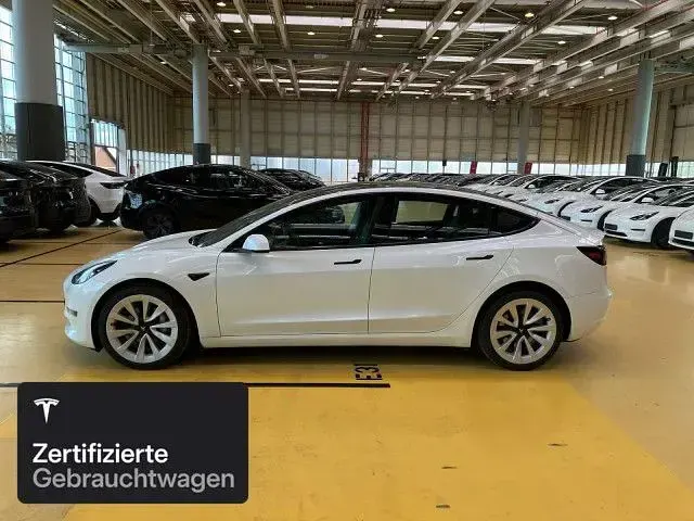 Usado Tesla Model 3 Long Range AWD 324 kW (441 HP) 2022 Branco Sedan