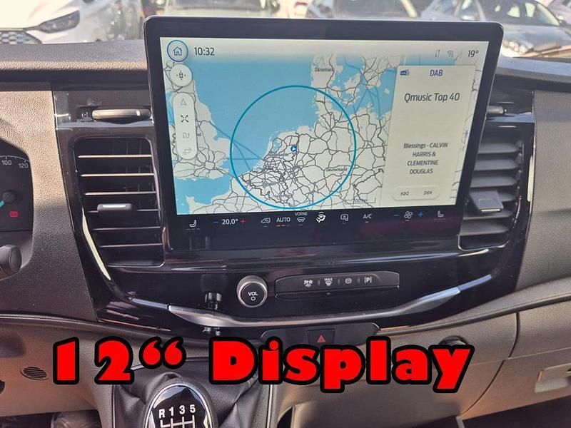 Gebraucht Ford Transit Trend 131 PS (96 kW) 2024 Frozen white Van / Kleinbus