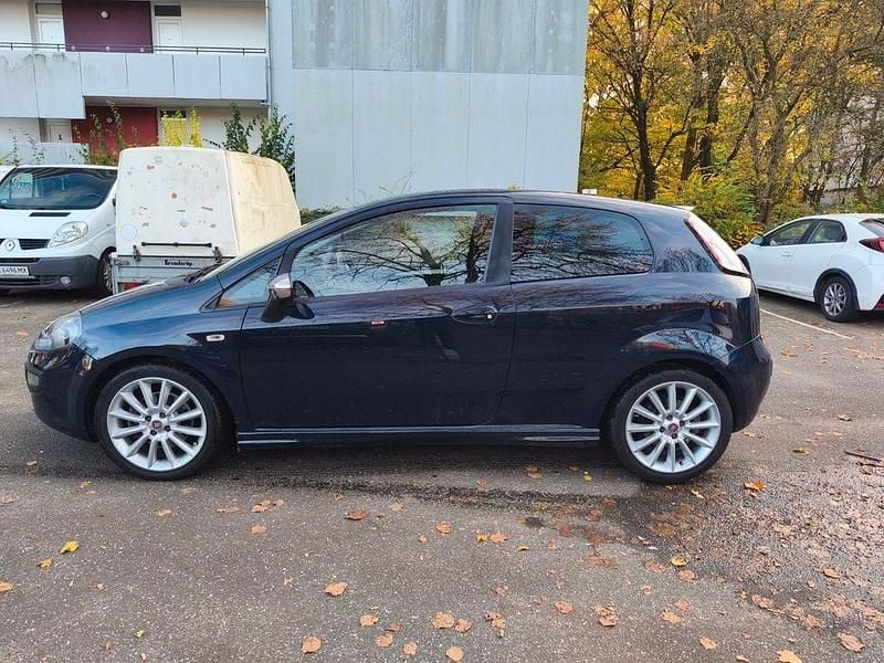 Blau Gebraucht 2010 Fiat Punto Evo Sport Kleinwagen | 3.800 € (Guter Preis) - Bild 1/4