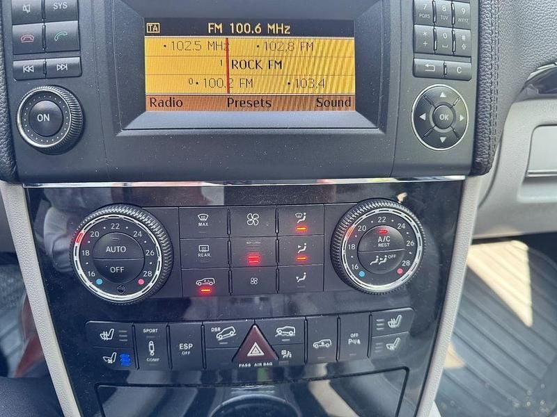 Schwarz Gebraucht 2009 Mercedes ML320 SUV | 19.500 € - Bild 1/4