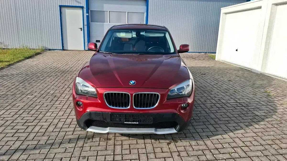 Second-hand BMW X1 143 CP (105 kW) 2010 Roșu SUV