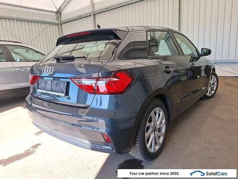 Gebraucht Audi A1 Advanced 95 PS (69 kW) 2022 Grau SUV