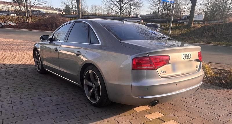 Second-hand Audi A8 351 CP (258 kW) 2012 Gri Berlinǎ