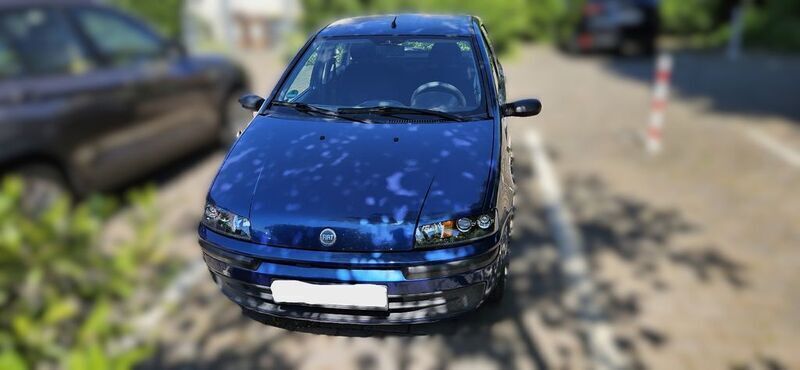 Blau Gebraucht 2002 Fiat Punto Dynamic Kleinwagen | 899 € (Fairer Preis) - Bild 1/4