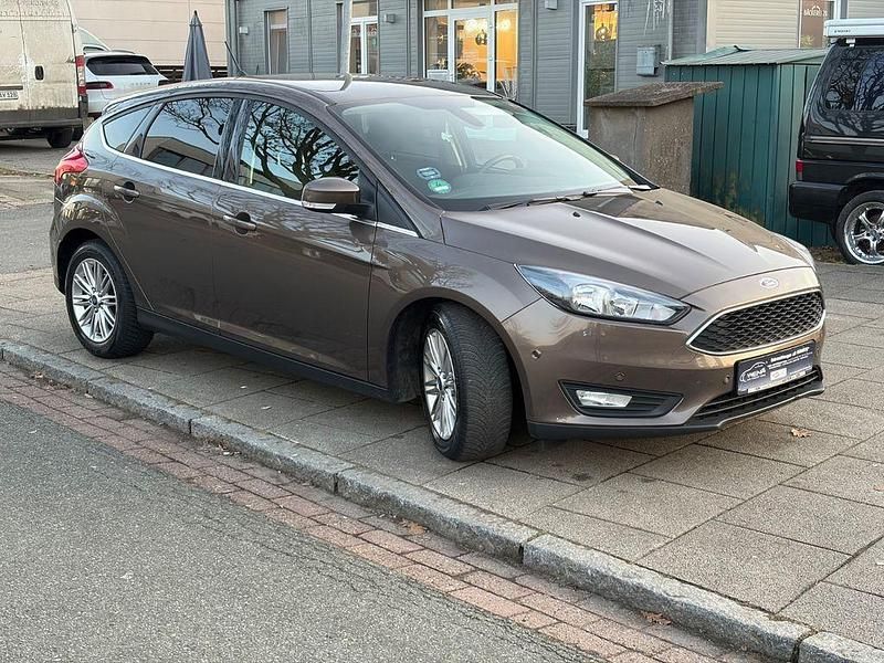 Gebraucht Ford Focus Cool & Connect 101 PS (74 kW) 2018 Caribou Limousine