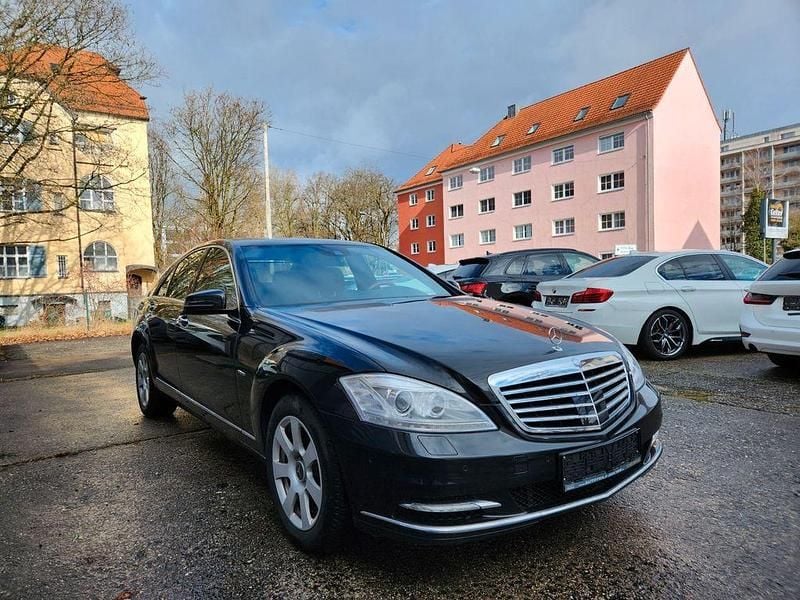 Gebraucht Mercedes S350 258 PS (189 kW) 2013 Schwarz Limousine