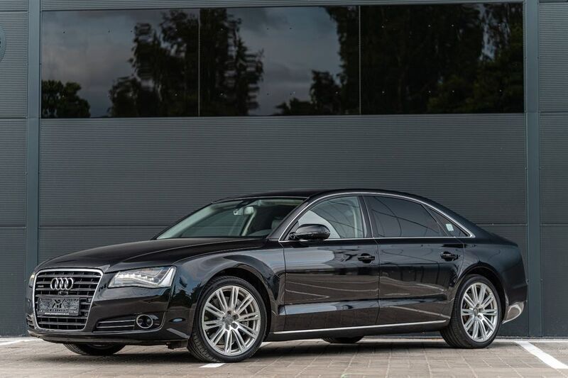 Schwarz Gebraucht 2012 Audi A8L Limousine | 14.800 € (Guter Preis) - Bild 1/4