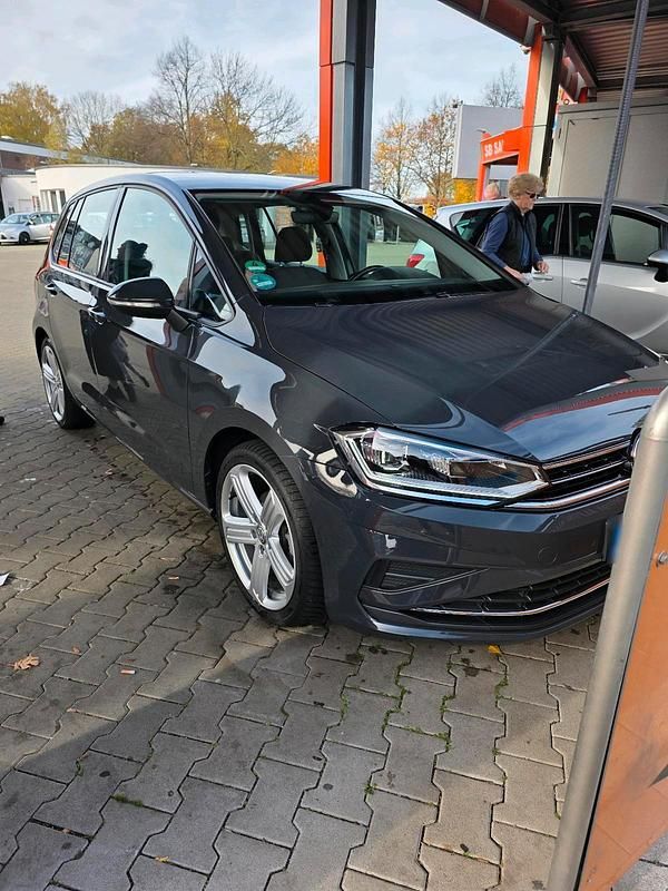 Gebraucht VW Golf VII 120 PS (88 kW) 2019 Grau Limousine