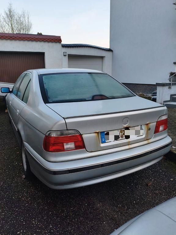 Gebraucht BMW 528 193 PS (141 kW) 2000 Silber Limousine
