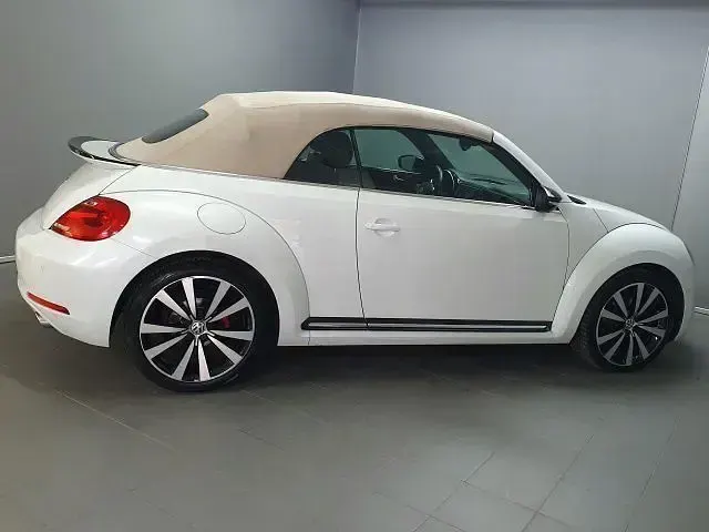 Gebraucht VW Beetle Cabriolet Sport 211 PS (155 kW) 2014 Weiß Cabrio