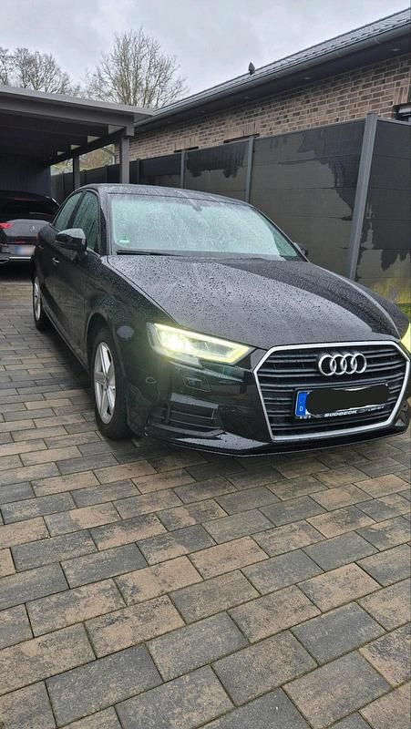 Gebraucht Audi A3 150 PS (110 kW) 2020 Schwarz Limousine