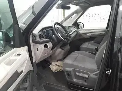 Gebraucht VW Multivan Life 150 PS (110 kW) 2024 Schwarz Van / Kleinbus