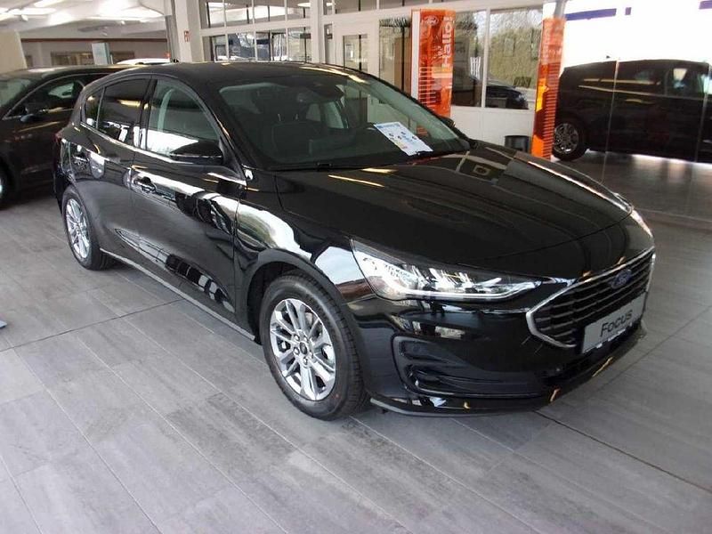 Gebraucht Ford Focus Titanium 125 PS (91 kW) 2024 Obsidianschwarz metallic Limousine