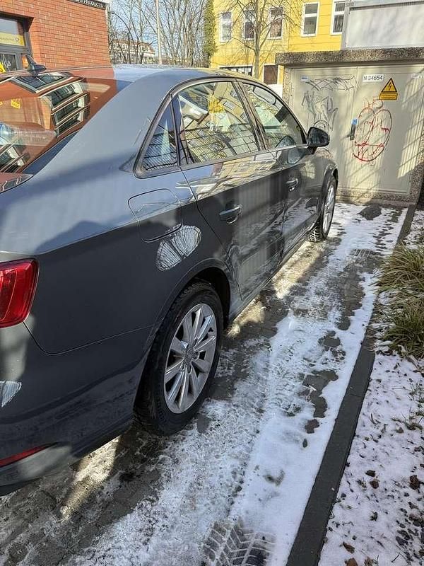 Gebraucht Audi A3 116 PS (85 kW) 2018 Limousine