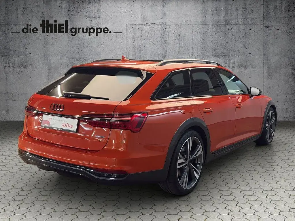 Gebraucht Audi A6 Allroad Ambiente 344 PS (253 kW) 2023 Individuallackierungen audi exclusive Kombi