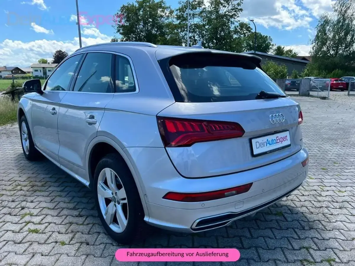 Gebraucht Audi Q5 Sport 252 PS (185 kW) 2017 Florettsilber metallic SUV
