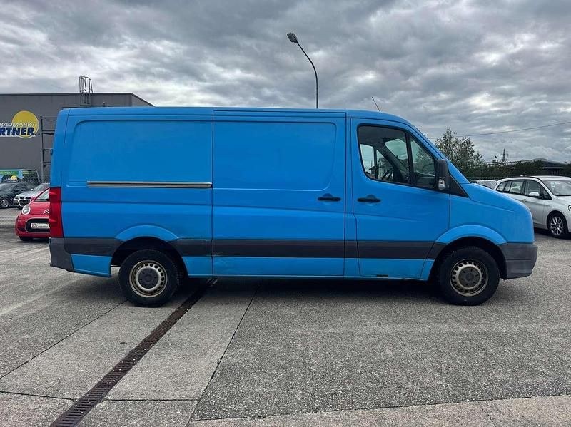 Gebraucht VW Crafter 109 PS (80 kW) 2010 Blau Van