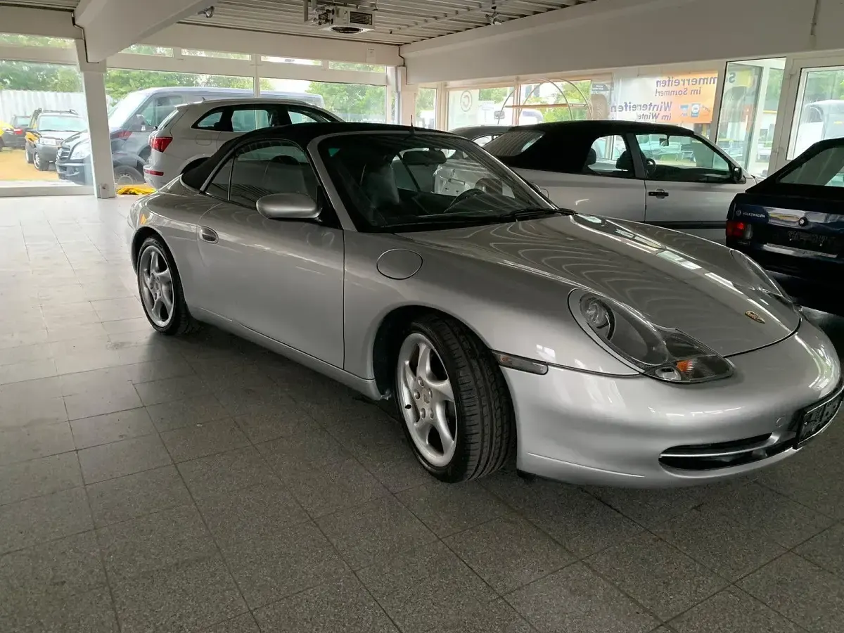 Gebraucht Porsche 911 Carrera 4 Cabriolet 300 PS (220 kW) 1999 Grau Cabrio