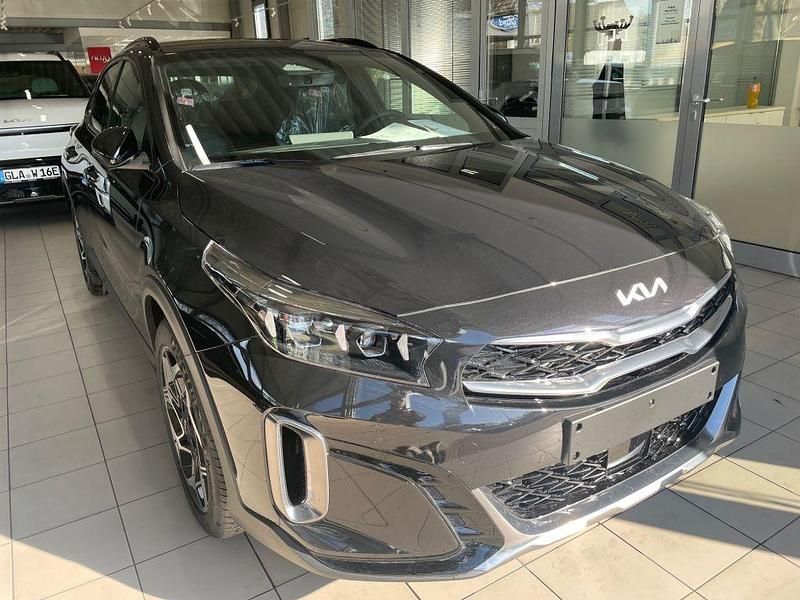 Schwarz metallic Neu 2025 Kia XCeed GT-Line SUV | 29.990 € (Etwas zu teuer) - Bild 1/4