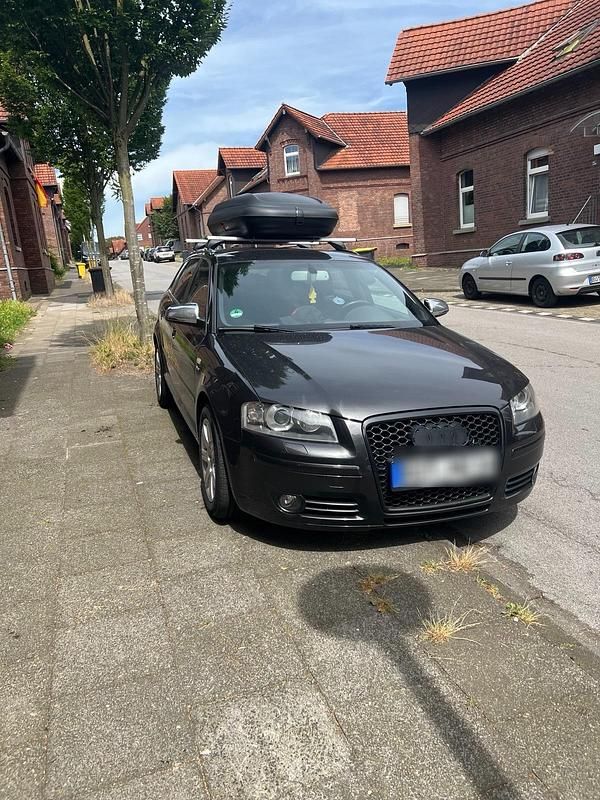 Schwarz Gebraucht 2005 Audi A3 Limousine | 2.300 € (Guter Preis) - Bild 1/4