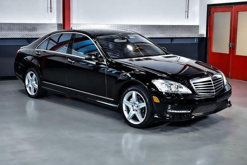 Gebraucht Mercedes S550 387 PS (284 kW) 2011 Schwarz Limousine
