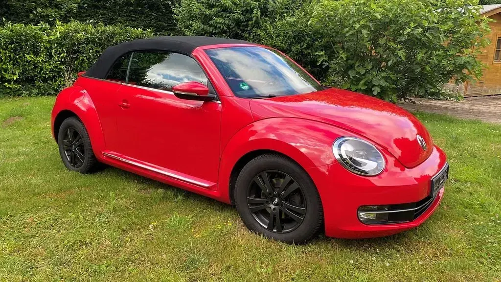Gebraucht VW Beetle 105 PS (77 kW) 2013 Rot Kleinwagen
