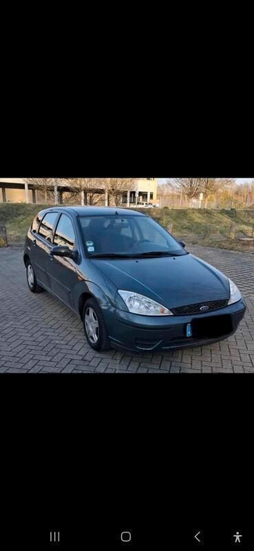 Grün Gebraucht 2004 Ford Focus Kombi | 600 € (Superpreis) - Bild 1/4