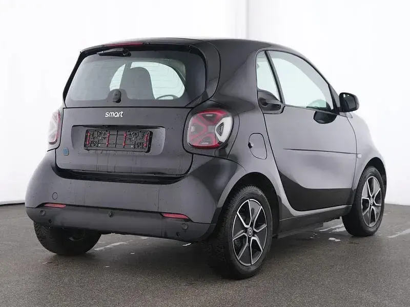 Gebraucht Smart ForTwo Coupé 60 kW (82 PS) 2024 Schwarz Coupé