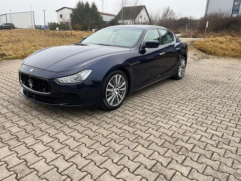 Gebraucht Maserati Ghibli 411 PS (302 kW) 2015 Blau Limousine