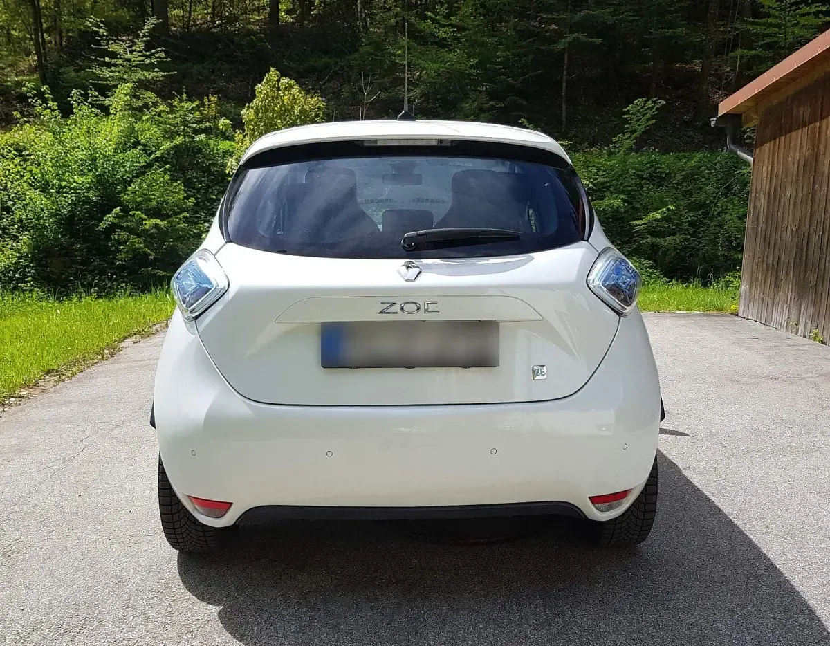 Gebraucht Renault Zoe Zen 64 kW (88 PS) 2013 Weiß Kleinwagen