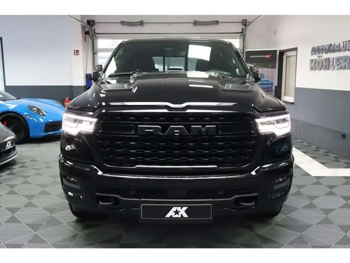 Nowe Dodge Ram Limited 541 KM (397 kW) 2025 Czarny Pickup