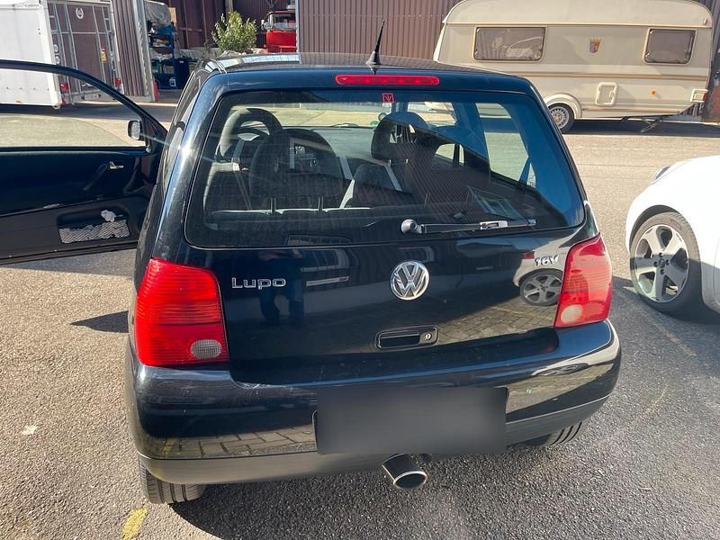 Gebraucht VW Lupo 101 PS (74 kW) 1999 Schwarz Kleinwagen