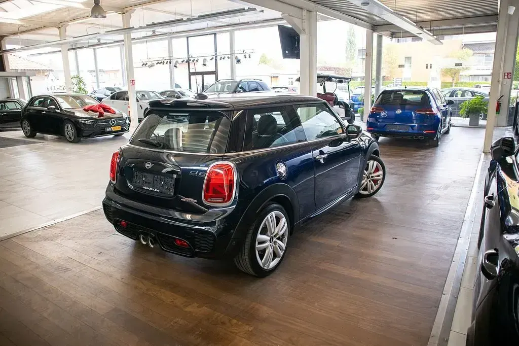 Gebraucht Mini John Cooper Works 231 PS (169 kW) 2020 Blau Kleinwagen