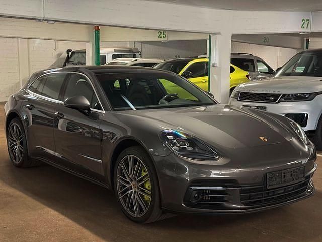Gebraucht Porsche Panamera Sport Turismo 462 PS (339 kW) 2018 Achatgrau Kombi