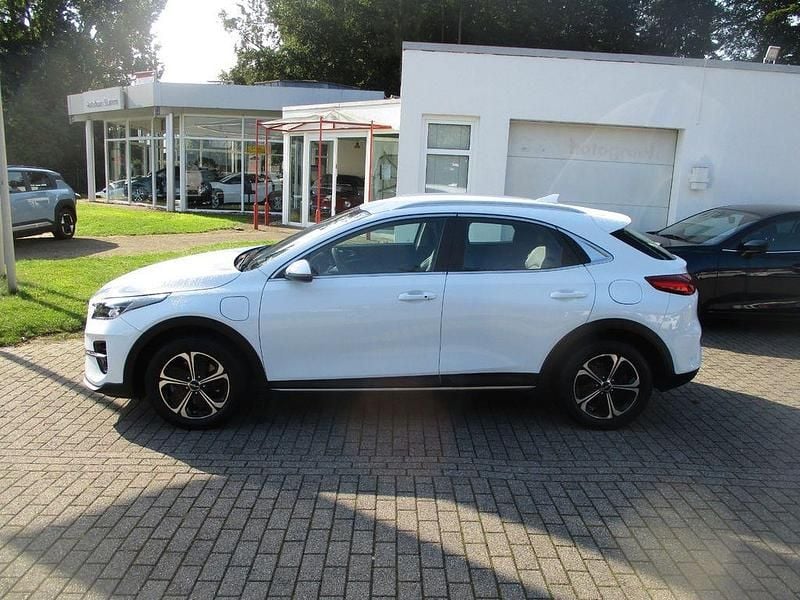 Weiß Gebraucht 2022 Kia XCeed Spirit SUV | 19.750 € (Guter Preis) - Bild 1/4