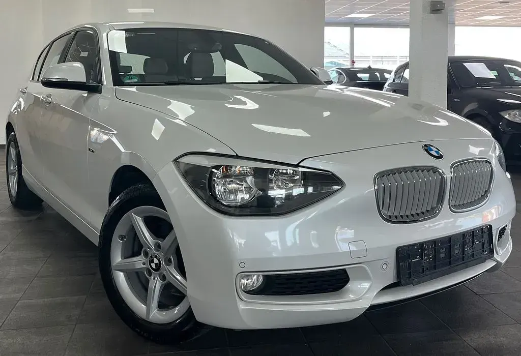 Gebraucht BMW 116 Urban Line 136 PS (100 kW) 2014 Weiß Kleinwagen