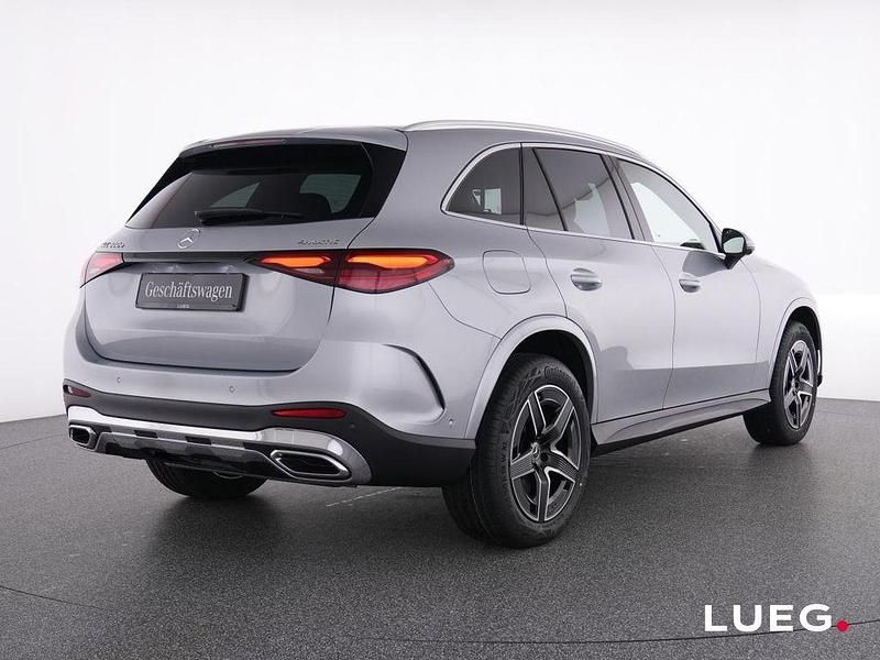 Gebraucht Mercedes GLC400d AMG 381 PS (280 kW) 2025 Silber SUV