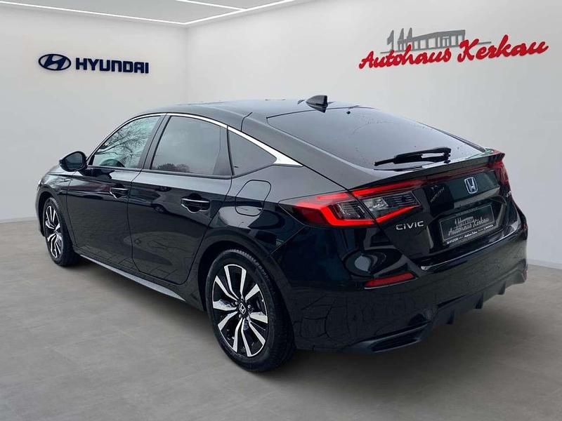 Gebraucht Honda Civic Elegance 184 PS (135 kW) 2025 Crystal black pearl Limousine