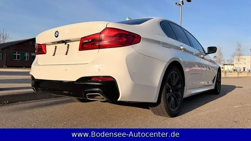 Gebraucht BMW 530 M Sport 252 PS (185 kW) 2020 Weiß Limousine