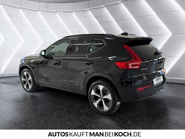 Gebraucht Volvo XC40 120 PS (88 kW) 2025 SUV