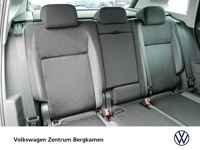 Gebraucht VW Tiguan Active 150 PS (110 kW) 2022 Schwarz SUV