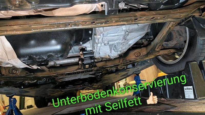 Gebraucht Mazda 3 120 PS (88 kW) 2014 Rot Limousine