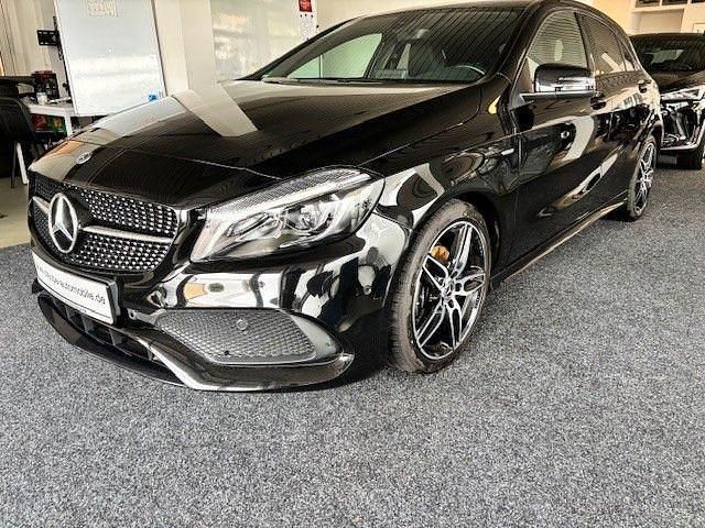 Schwarz Gebraucht 2017 Mercedes A180 AMG line Limousine | 16.899 € (Fairer Preis) - Bild 1/4