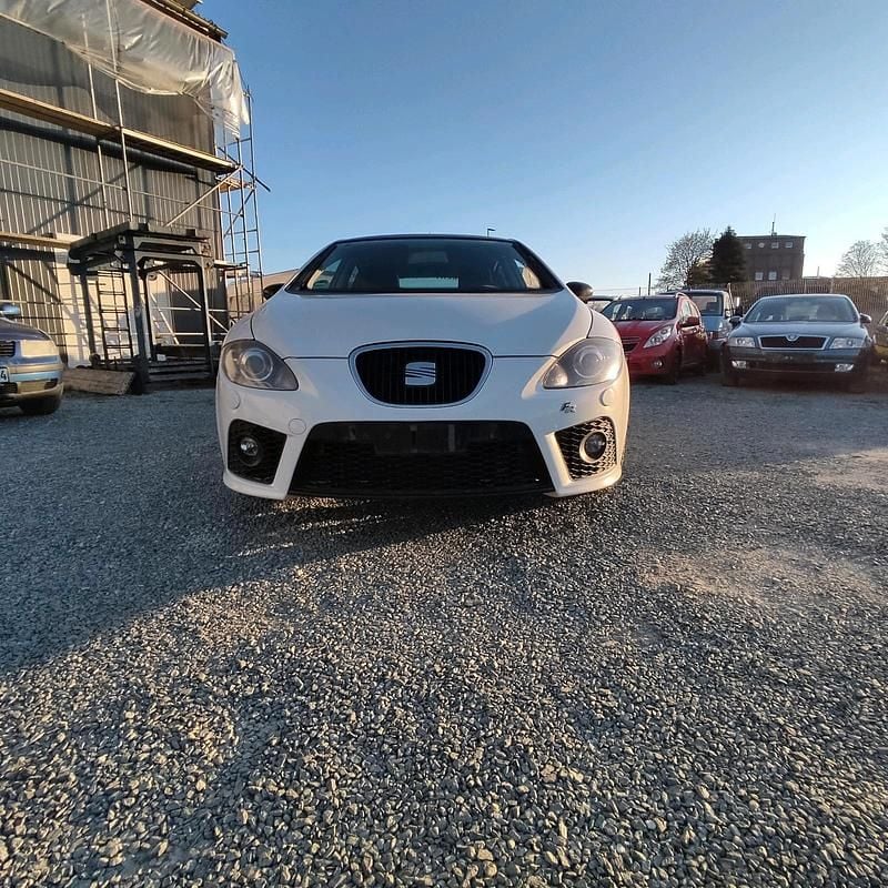 Second-hand Seat Leon FR 170 CP (125 kW) 2009 Alb Hatchback