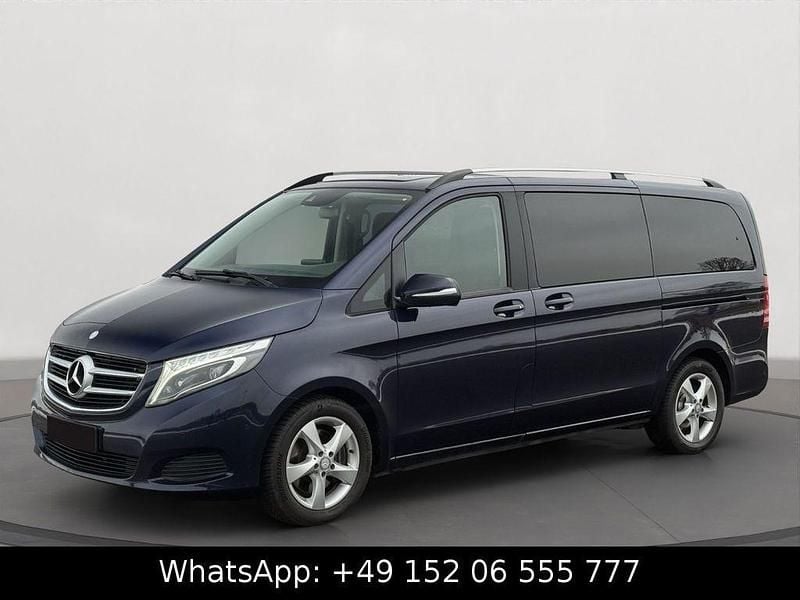 Blau Gebraucht 2014 Mercedes V250 Edition Van / Kleinbus | 25.490 € (Superpreis) - Bild 1/4