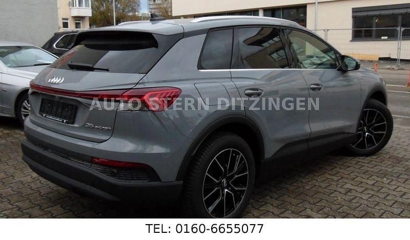 Gebraucht Audi Q4 e-tron Sport 125 kW (170 PS) 2022 Grau SUV