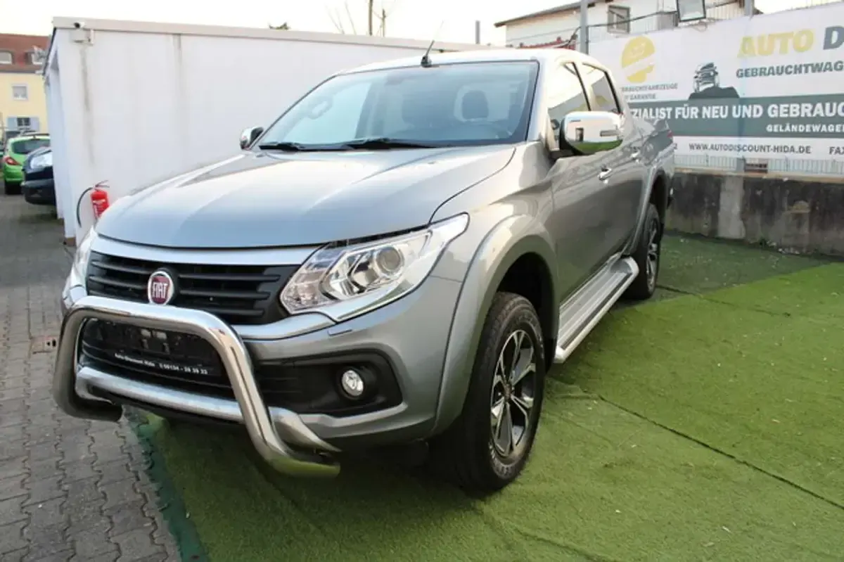 Gebraucht Fiat Fullback Cross Plus 181 PS (133 kW) 2019 Grau (metallic) Pickup