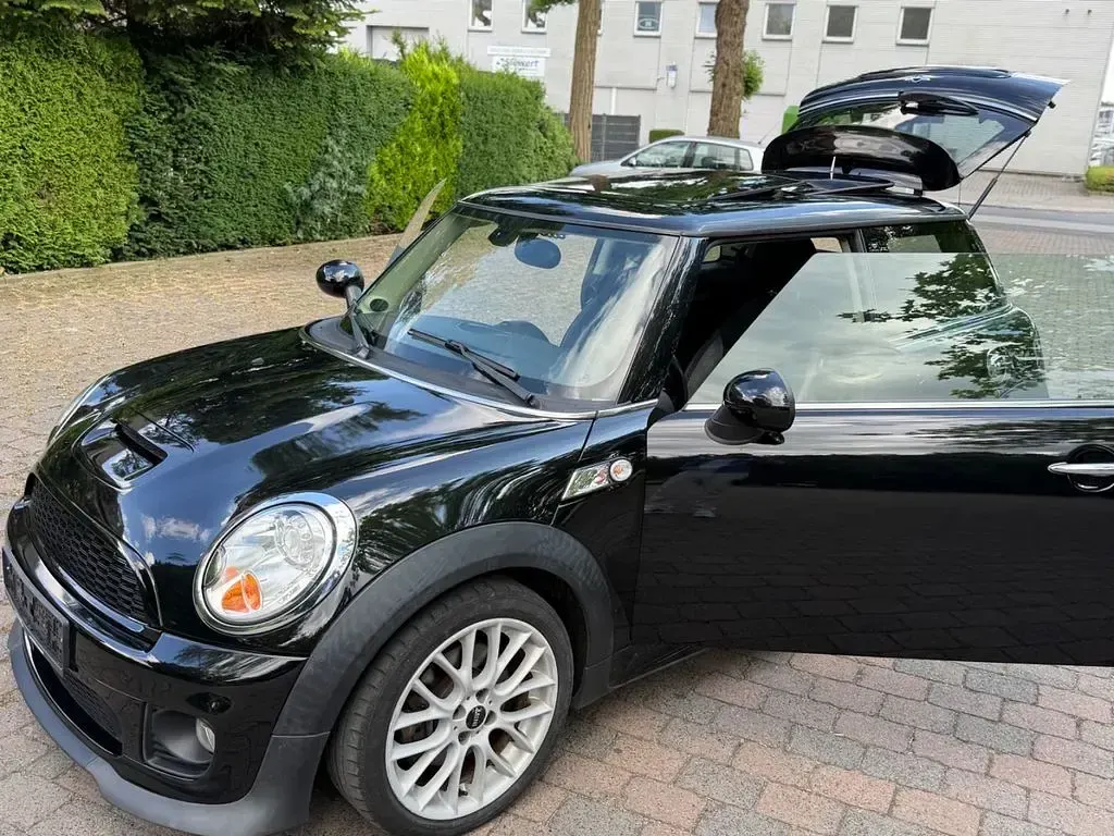 Gebraucht Mini Cooper S Coupé 184 PS (135 kW) 2012 Schwarz Coupé